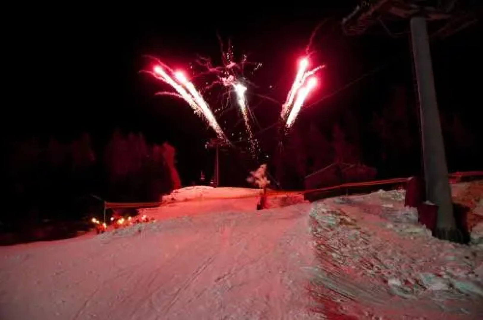 Adele SKI IN & SKI OUT chalet 10 pers