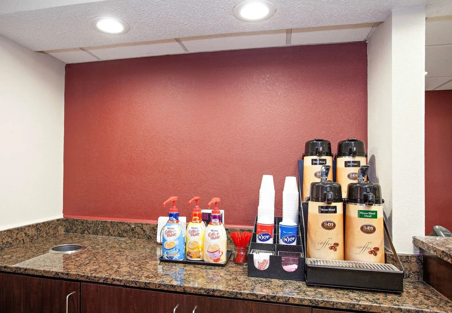 Red Roof Inn PLUS+ Nashville North - Goodlettsville