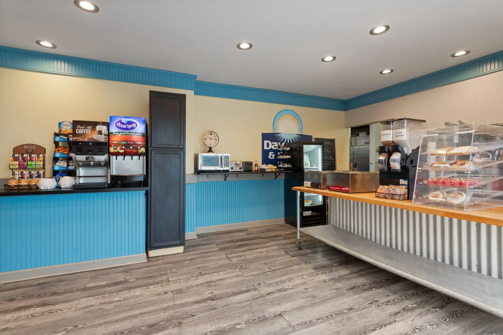 Days Inn and Suites by Wyndham Downtown Missoula-University