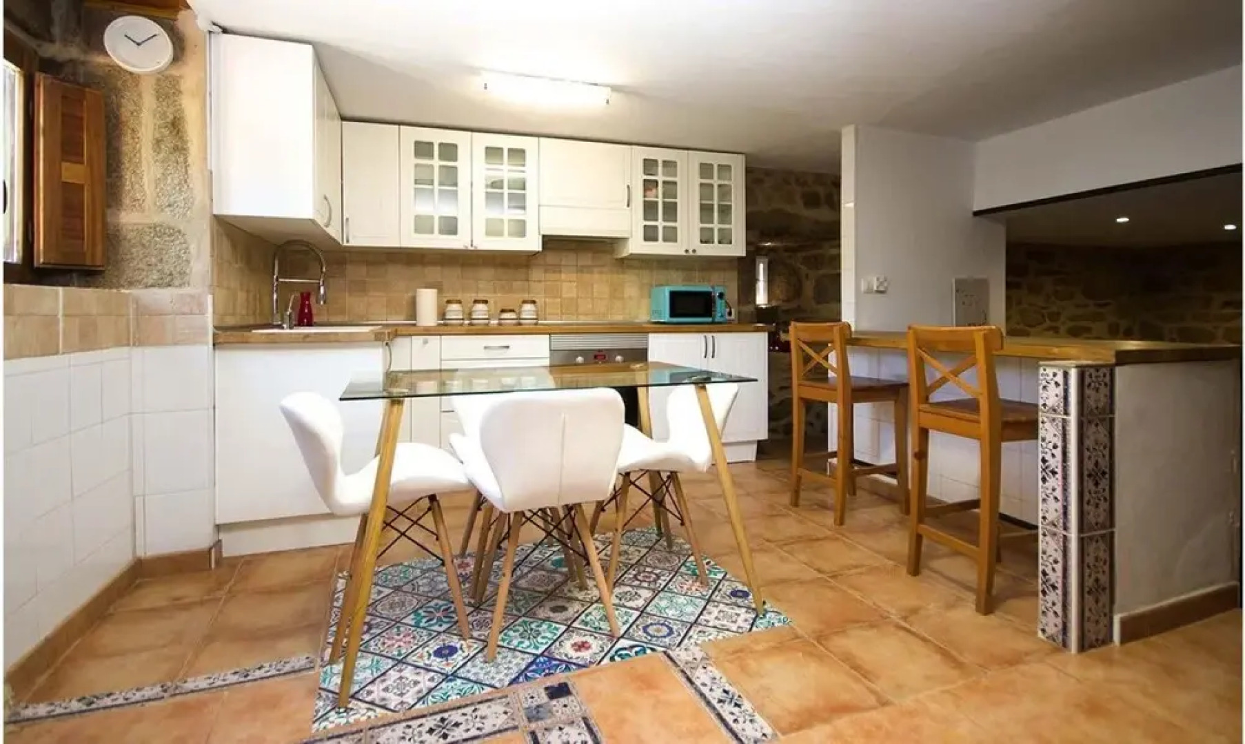 House - 3 Bedrooms with WiFi - 107749