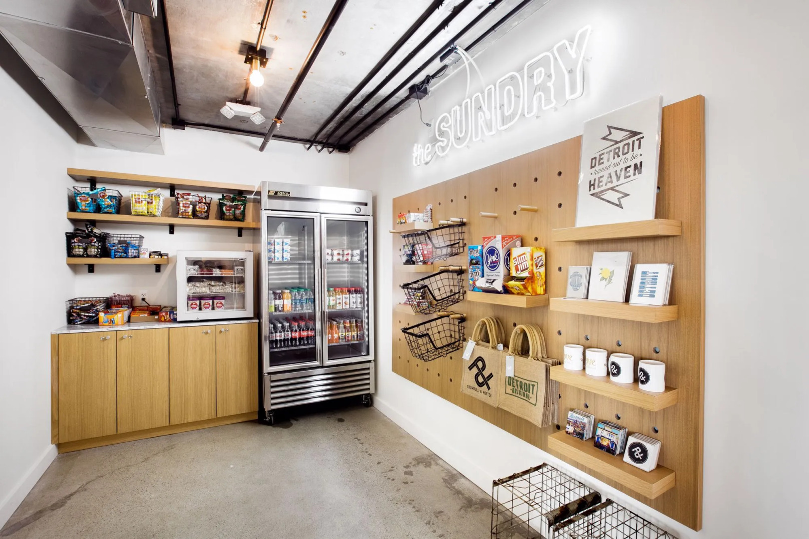 Trumbull and Porter Hotel