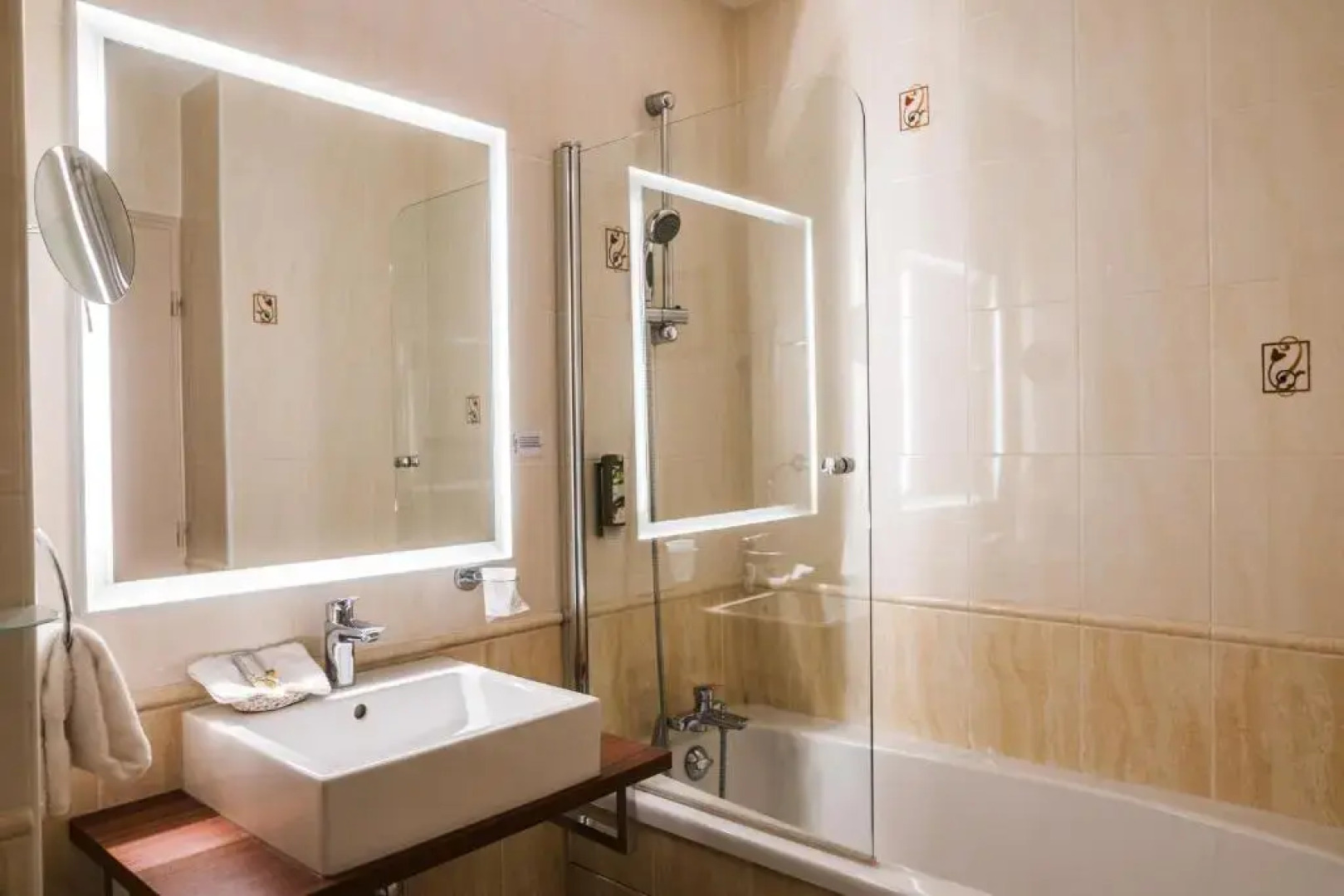 Logis Le Petit Casset