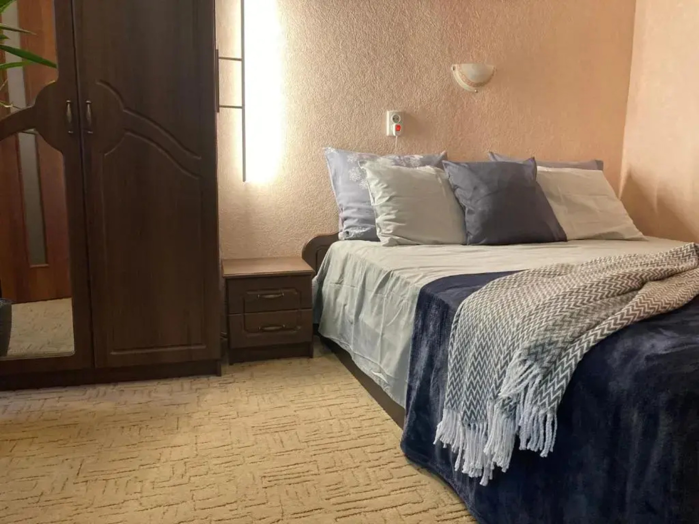 Apartment Artynova 29