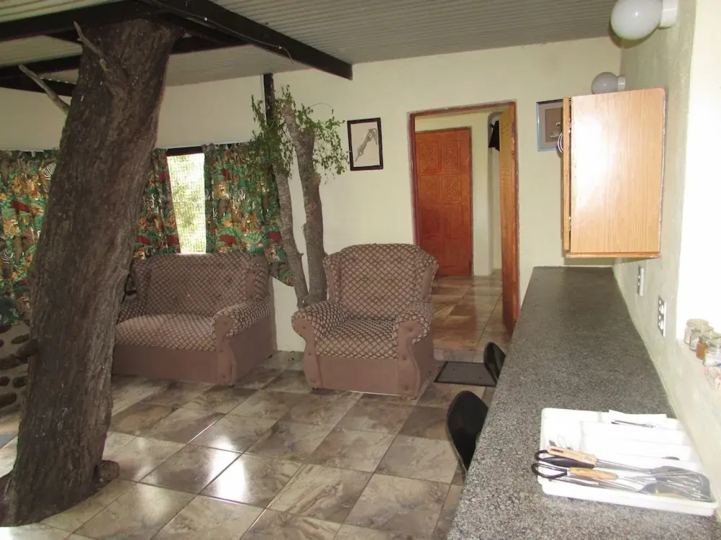 Amanzimlotzi Riverside Bush Camp