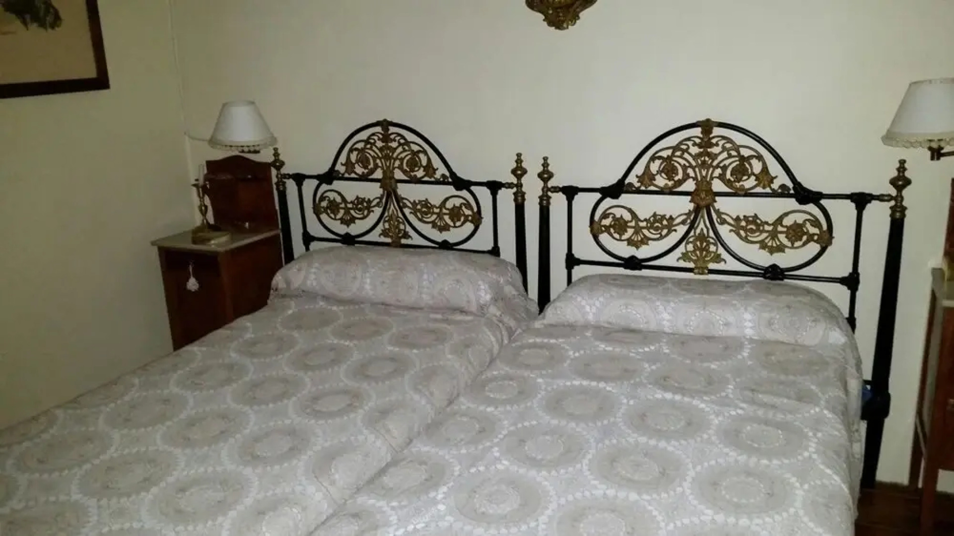 House With 5 Bedrooms in Verín, With Wonderful Mountain View, Furnishe