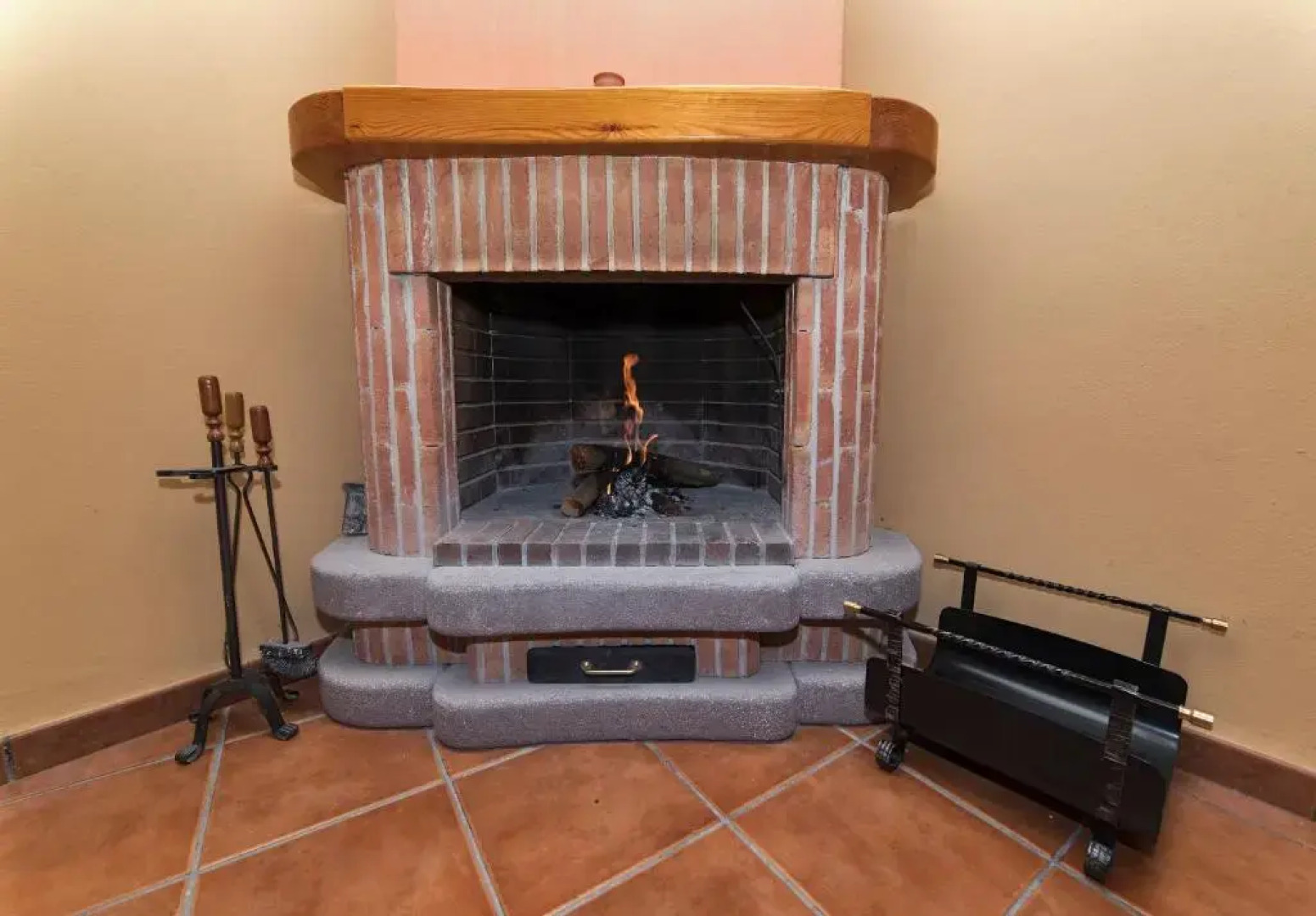 Alojamiento Rural y Restaurante  RAISA