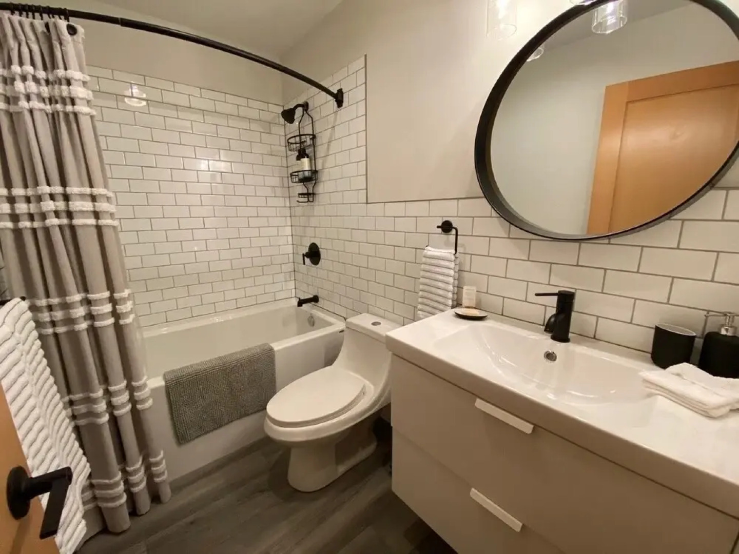 Olympians Ski Retreat 1 Bedroom Condo by Redawning