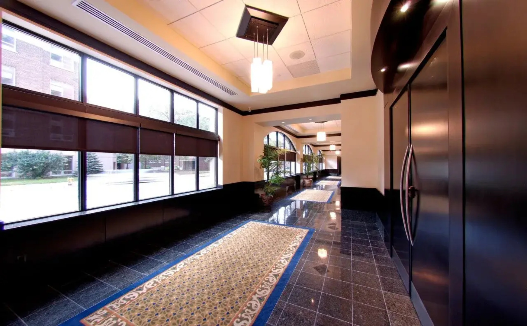 Albert At Bay Suite Hotel