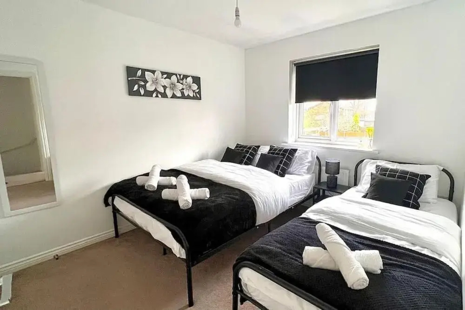 Modern 3 BR House for Contractors