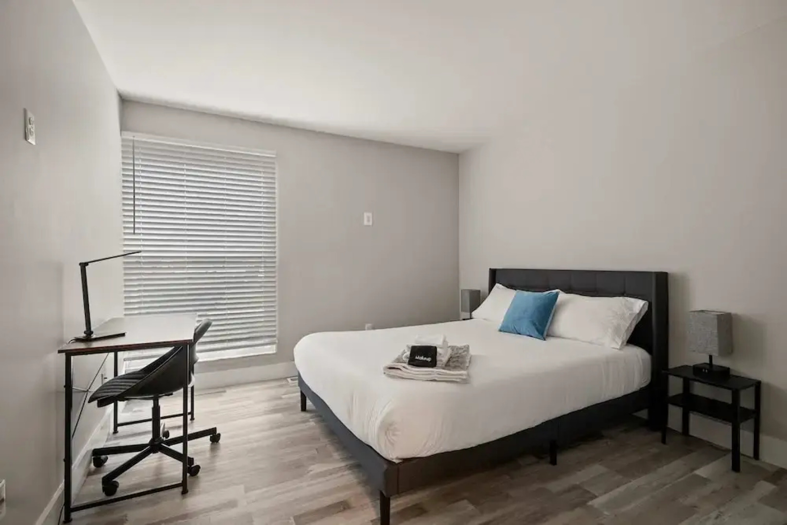 Beautiful 2BR 2BA Apartment With Modern Design