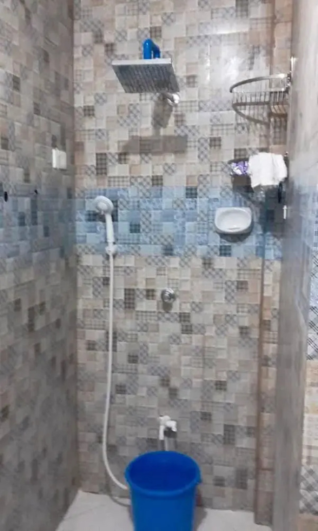 Den's Transient House