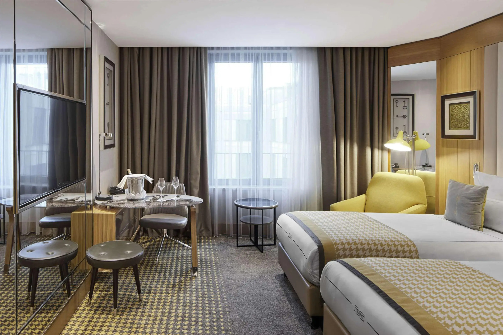 TITANIC Chaussee Berlin