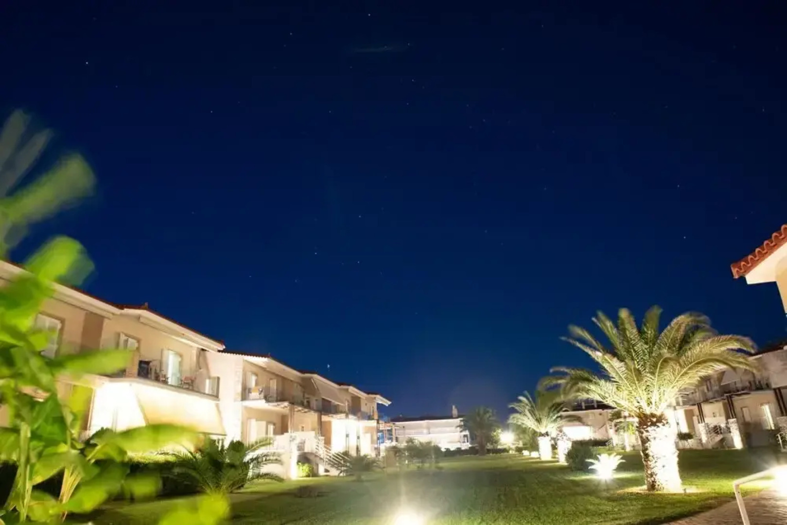 Ionion Beach Apartment Hotel