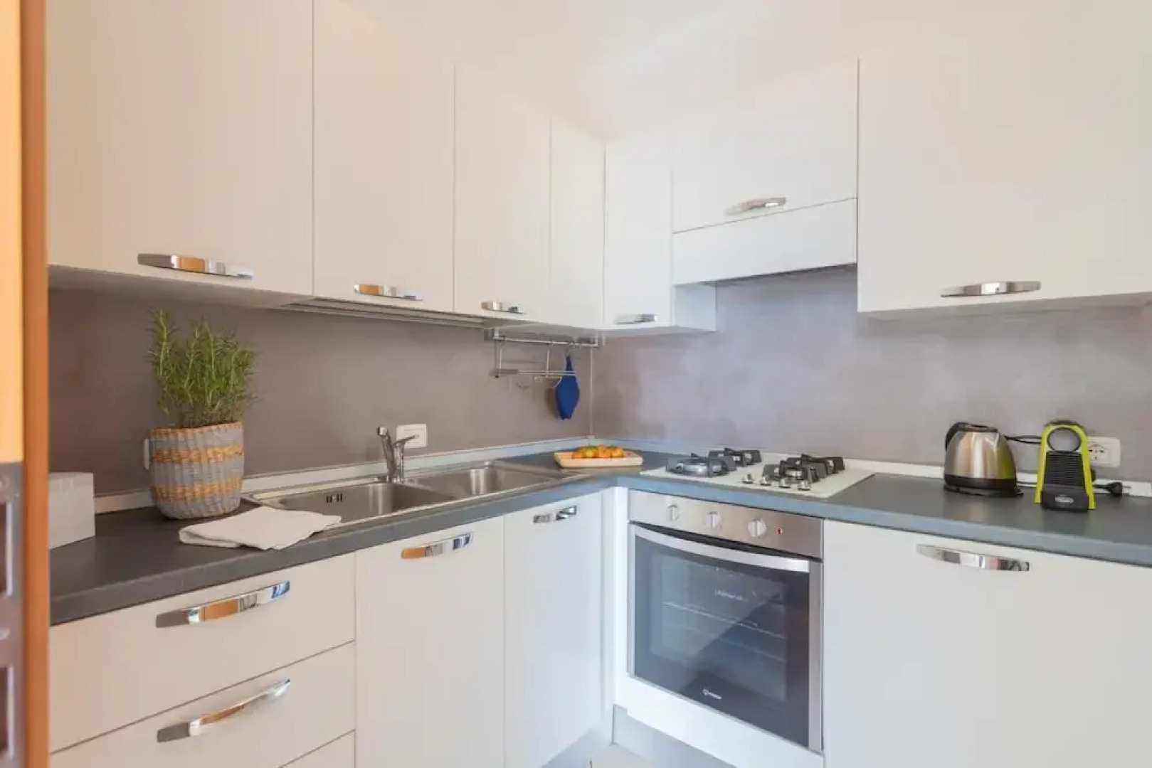 Blue Bliss Apartment