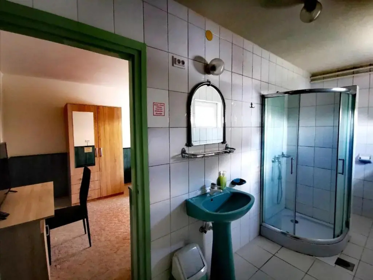 KOMPLEX -Rendezvénytermek-Panzió-Apartman-Irodák-