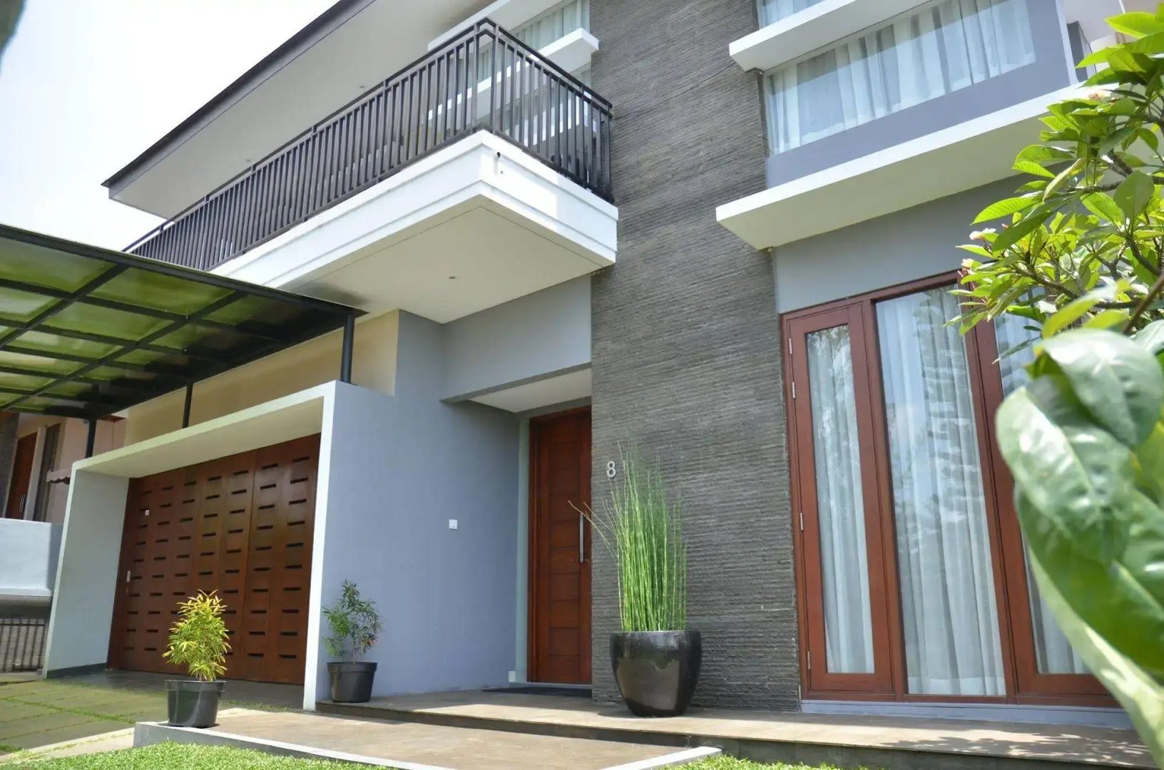 Morning Glory Mountain View 4BR Villa with Pool
