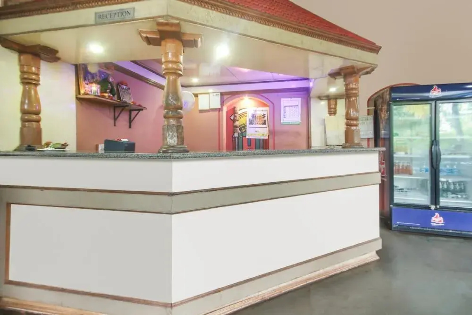 Oyo 48704 Rashi Farms