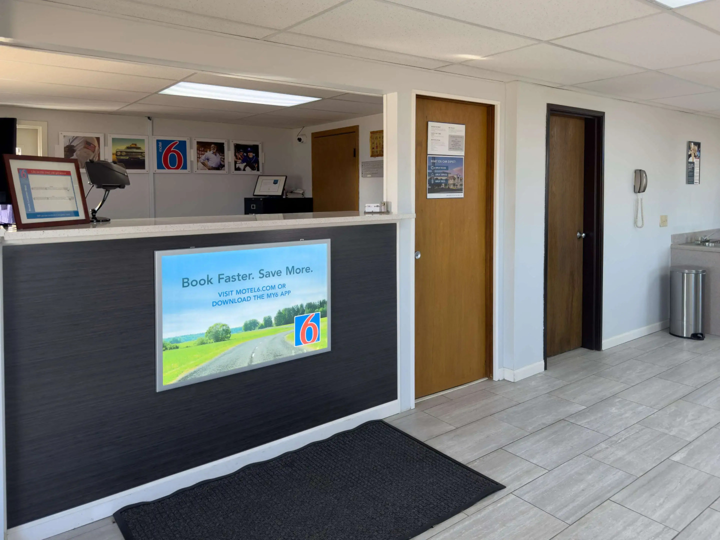 Motel 6 Dyersburg, TN