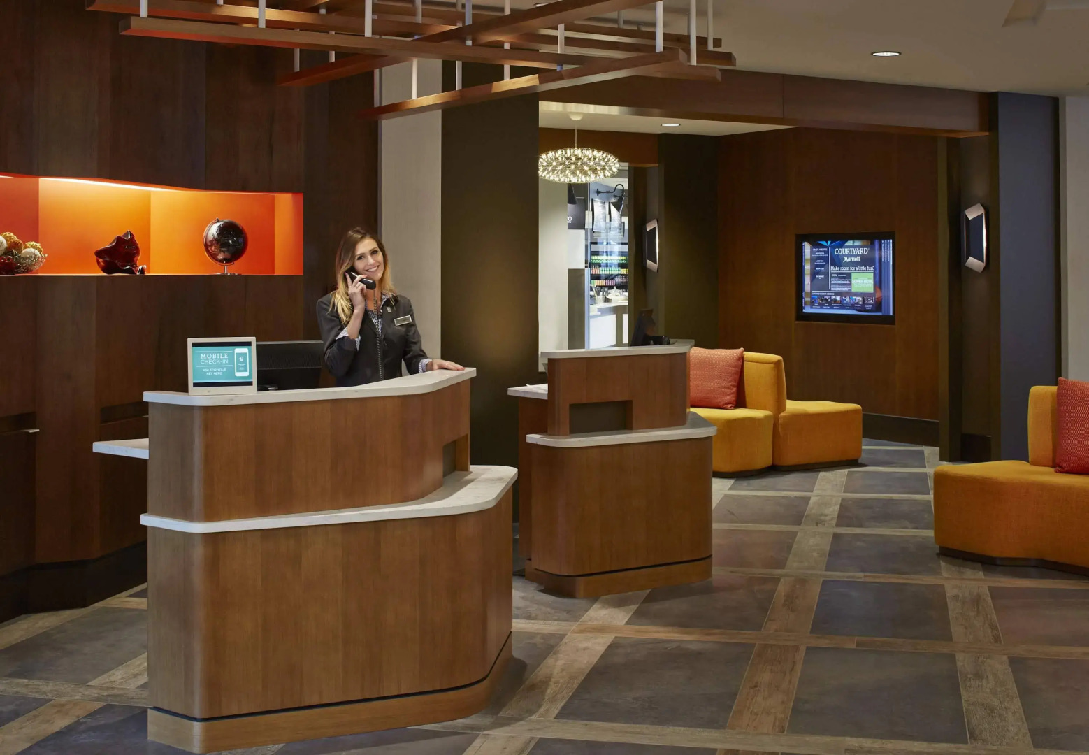 Courtyard by Marriott Lake George