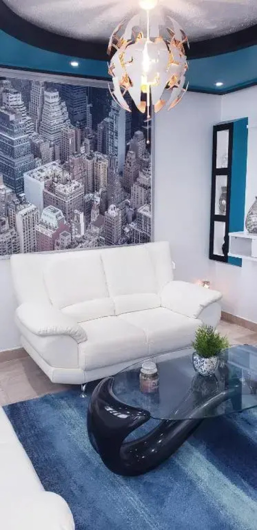 M/H house (#1) cozy and beautiful house near the airport and the beach