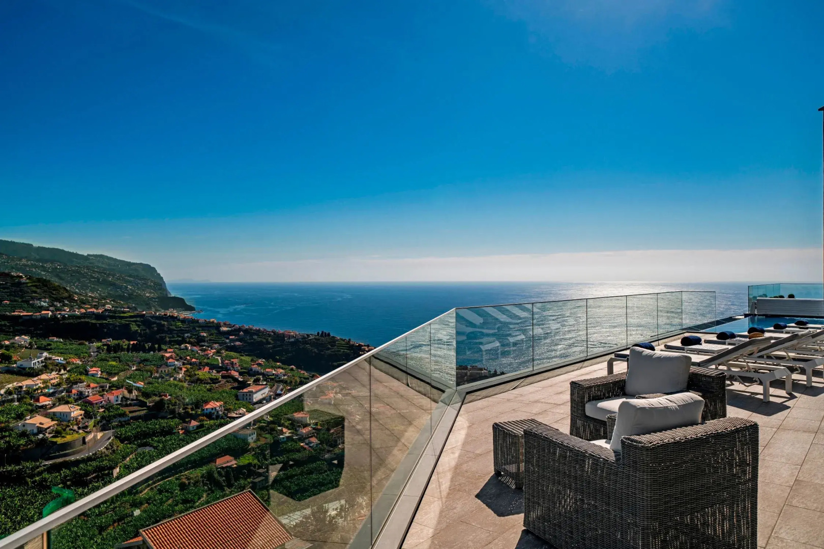 Luxury dream villa, magnificent 360º views of hills, coast and sea | Seacrest