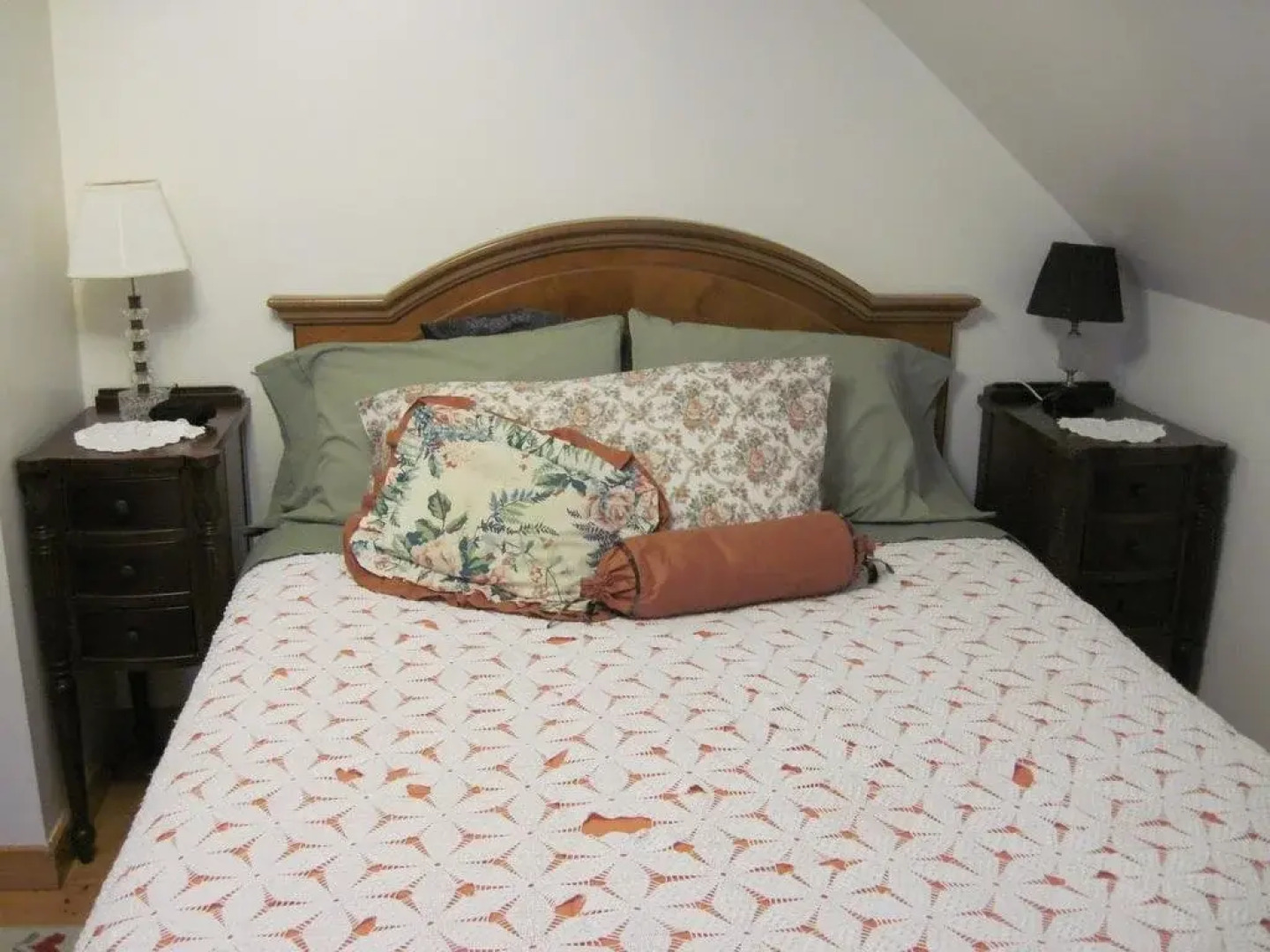 Maple House Bed & Breakfast