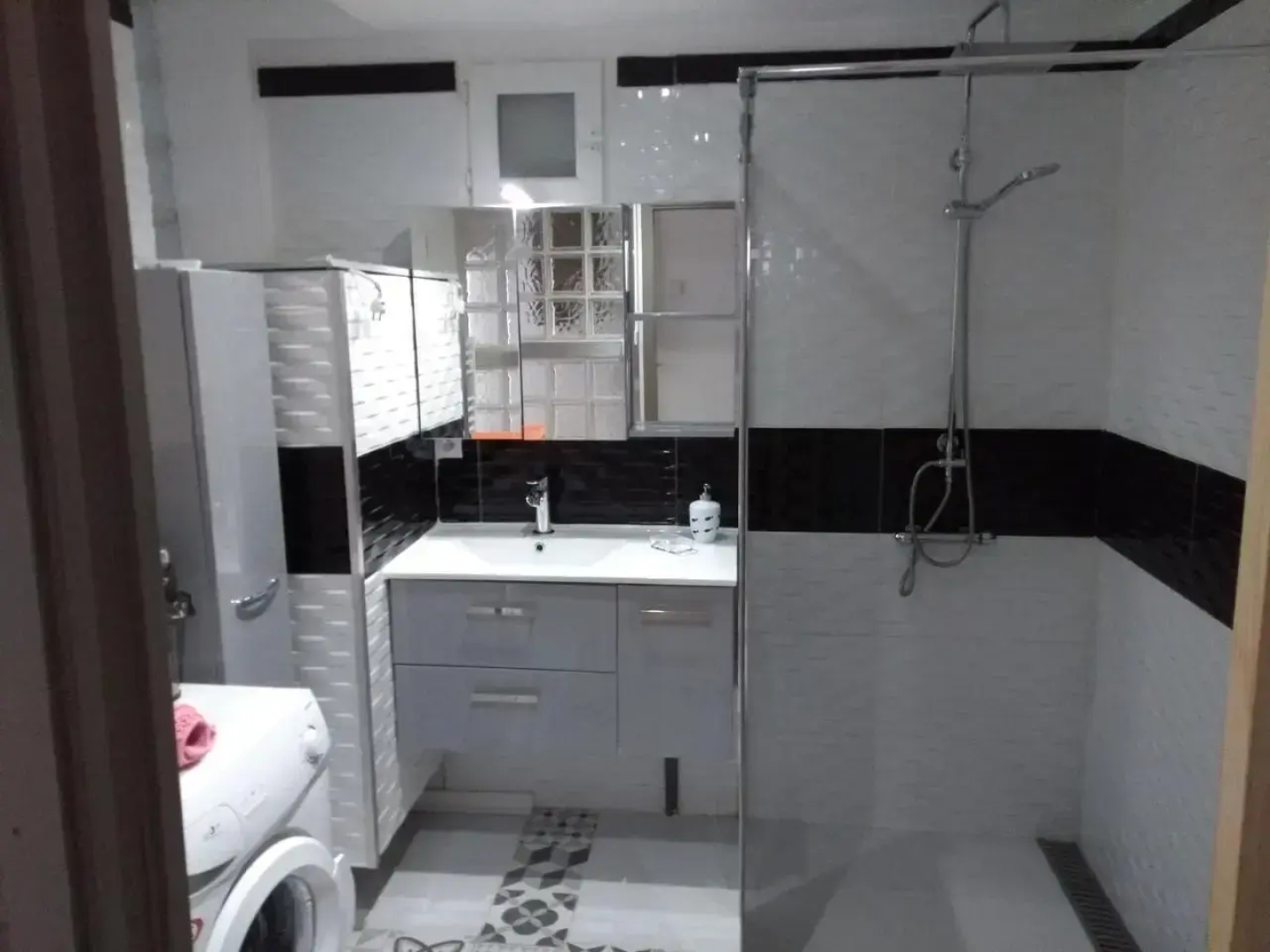 APT T3 n1 A 50M DE LA PLAGE et jardin