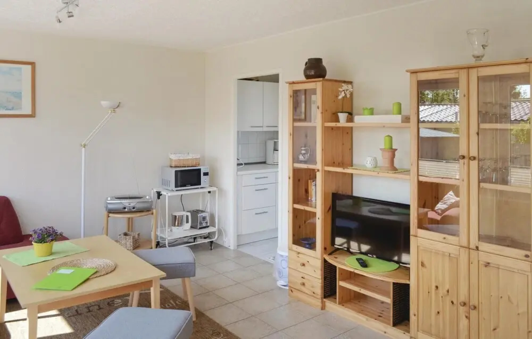 Awesome Home in Hohen Wieschendorf With 2 Bedrooms