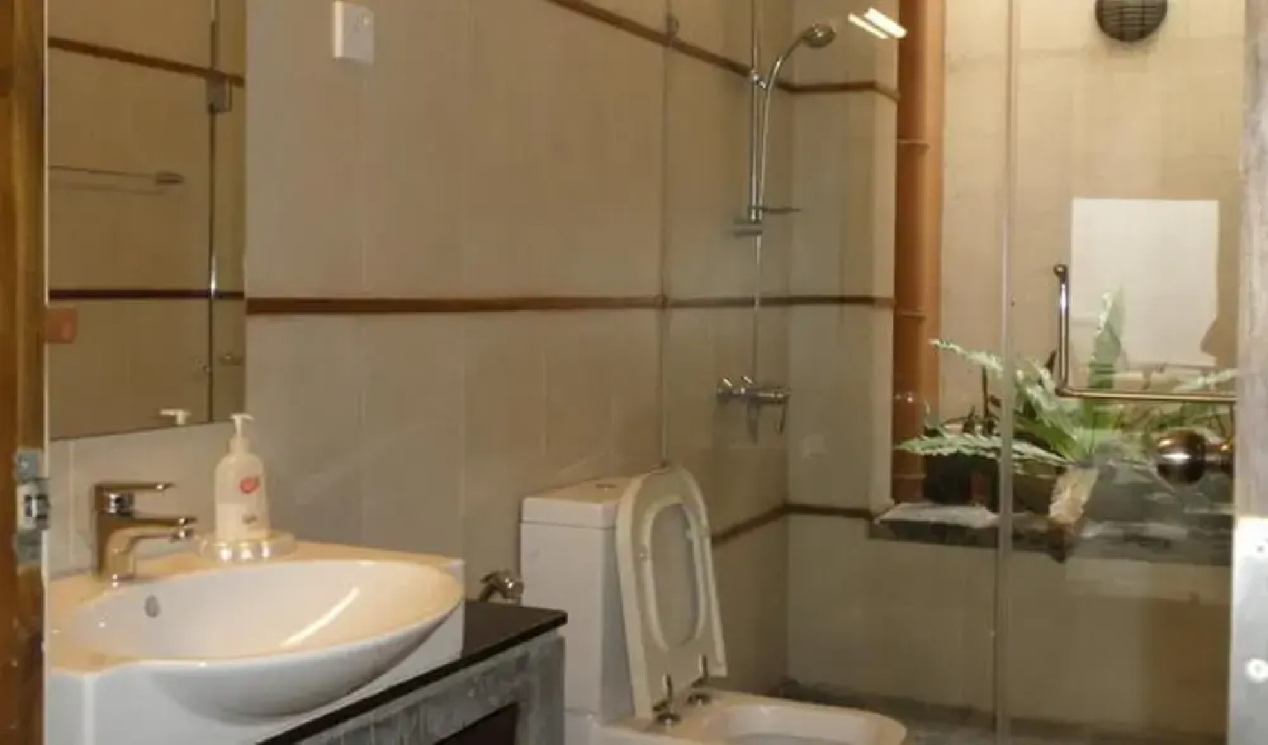 Star Class Comfort In Capital City