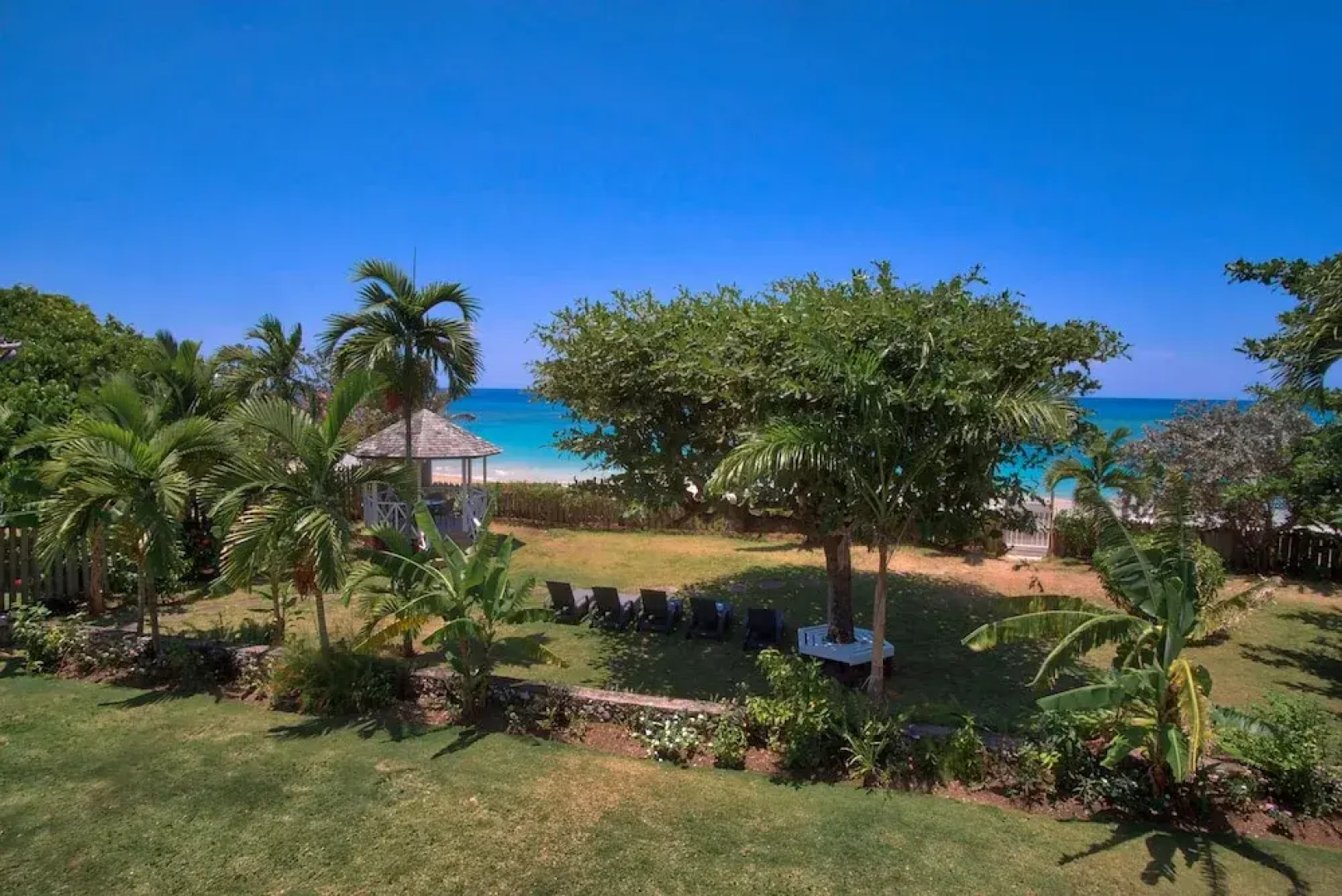 I Heart Ja Villa Turrasann