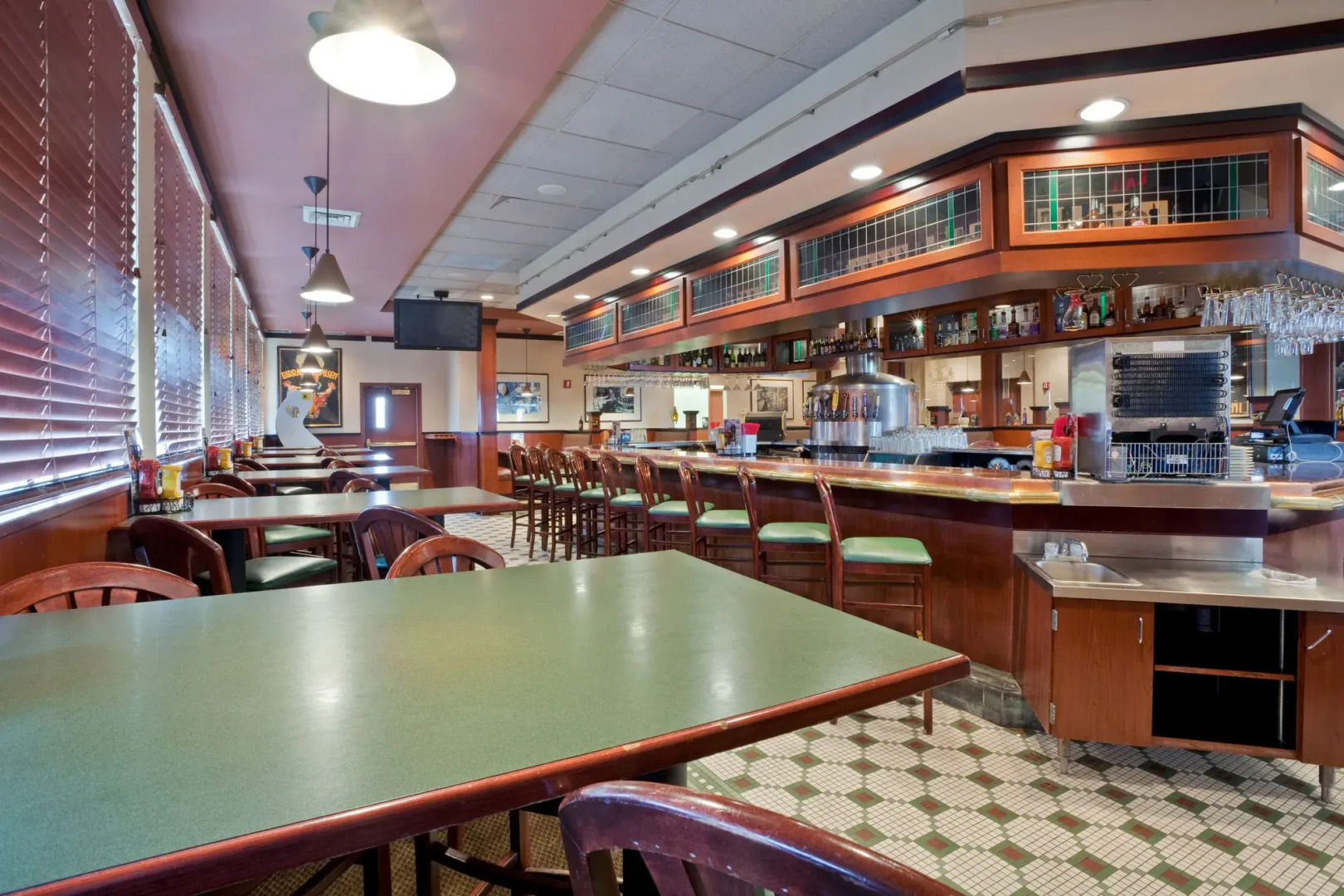 Holiday Inn & Suites Overland Park West by IHG