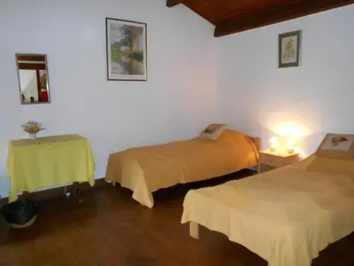 Les Hirondelles Chabanol