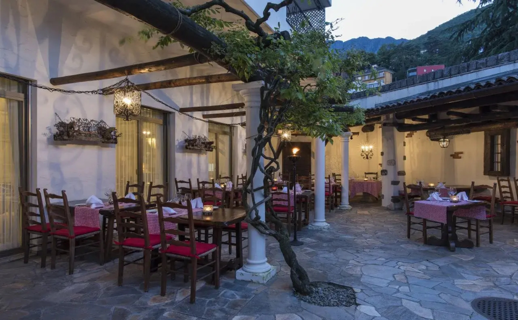 Suite Hotel Sunstar Brissago