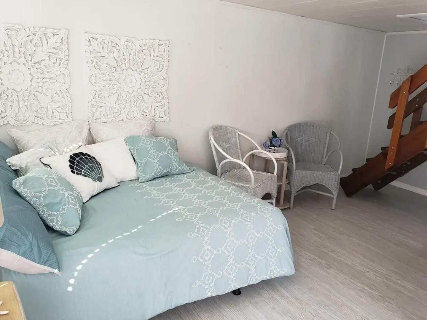 Hydrangea House & Forget Me Not Cottage