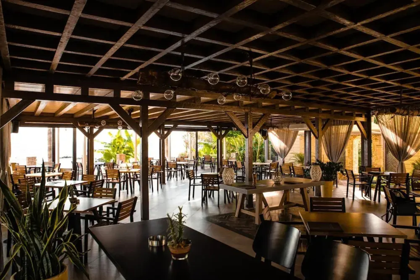 Ionion Beach Apartment Hotel