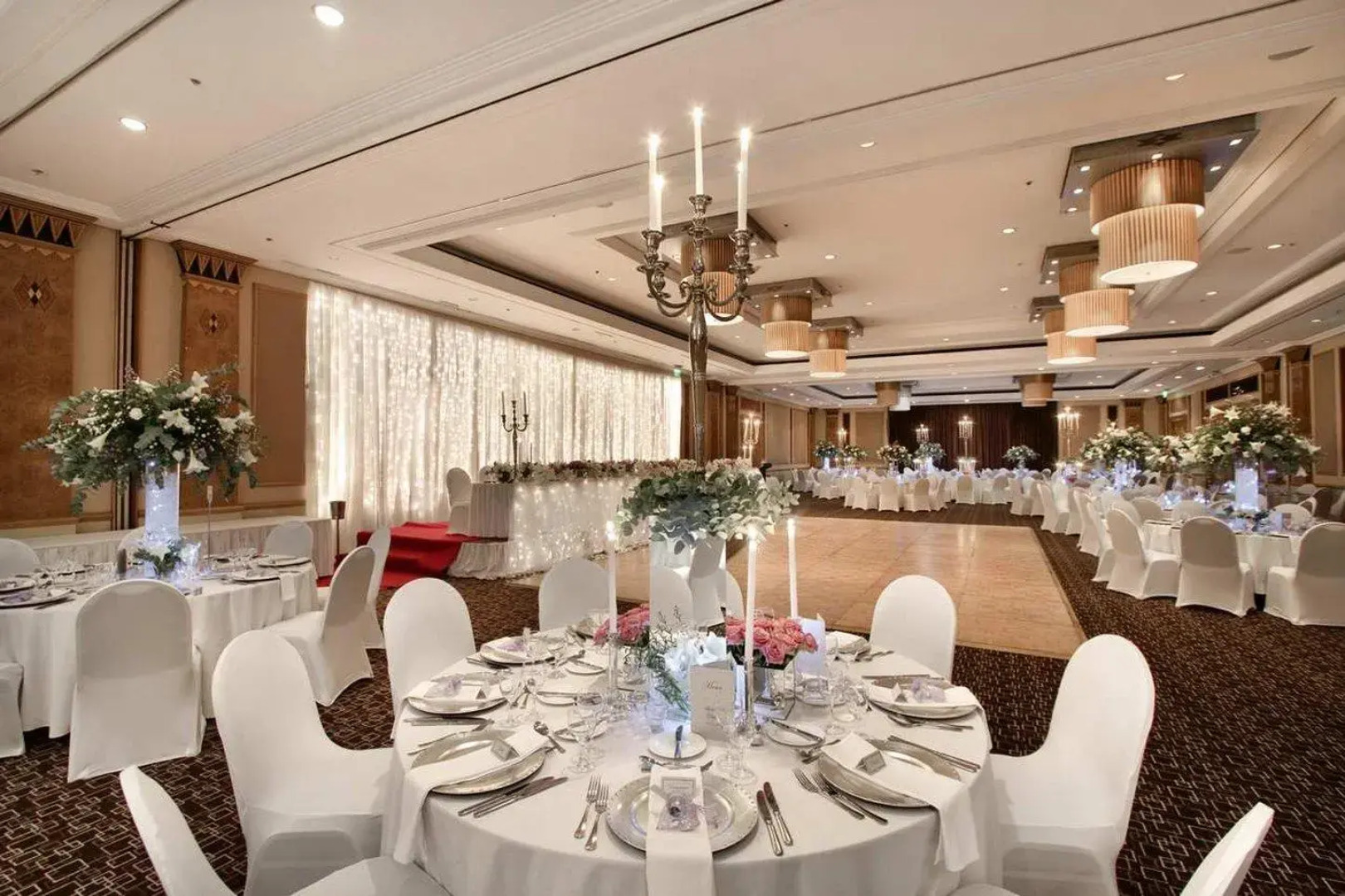 Отель NH Johannesburg Sandton