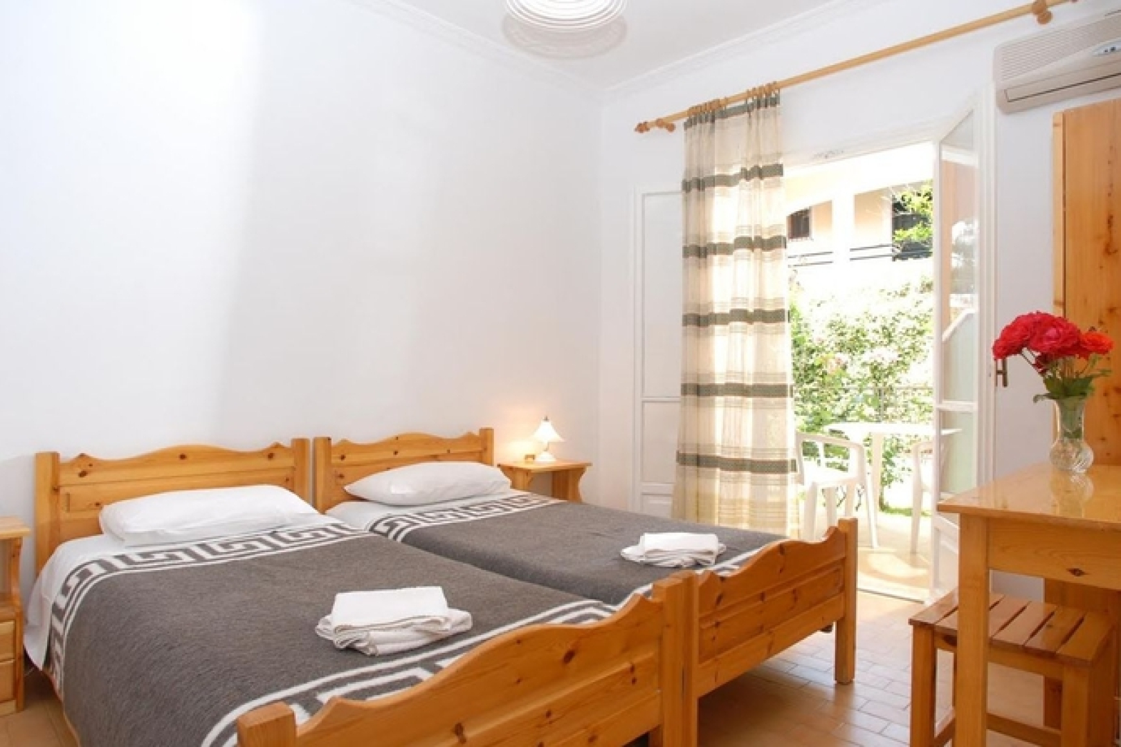 Elisabeth Apartments