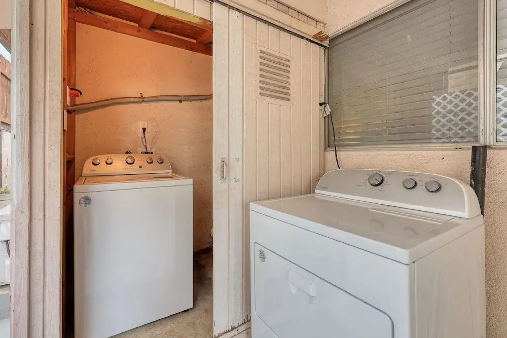 Stylish & Charming 15min to Downtown LA