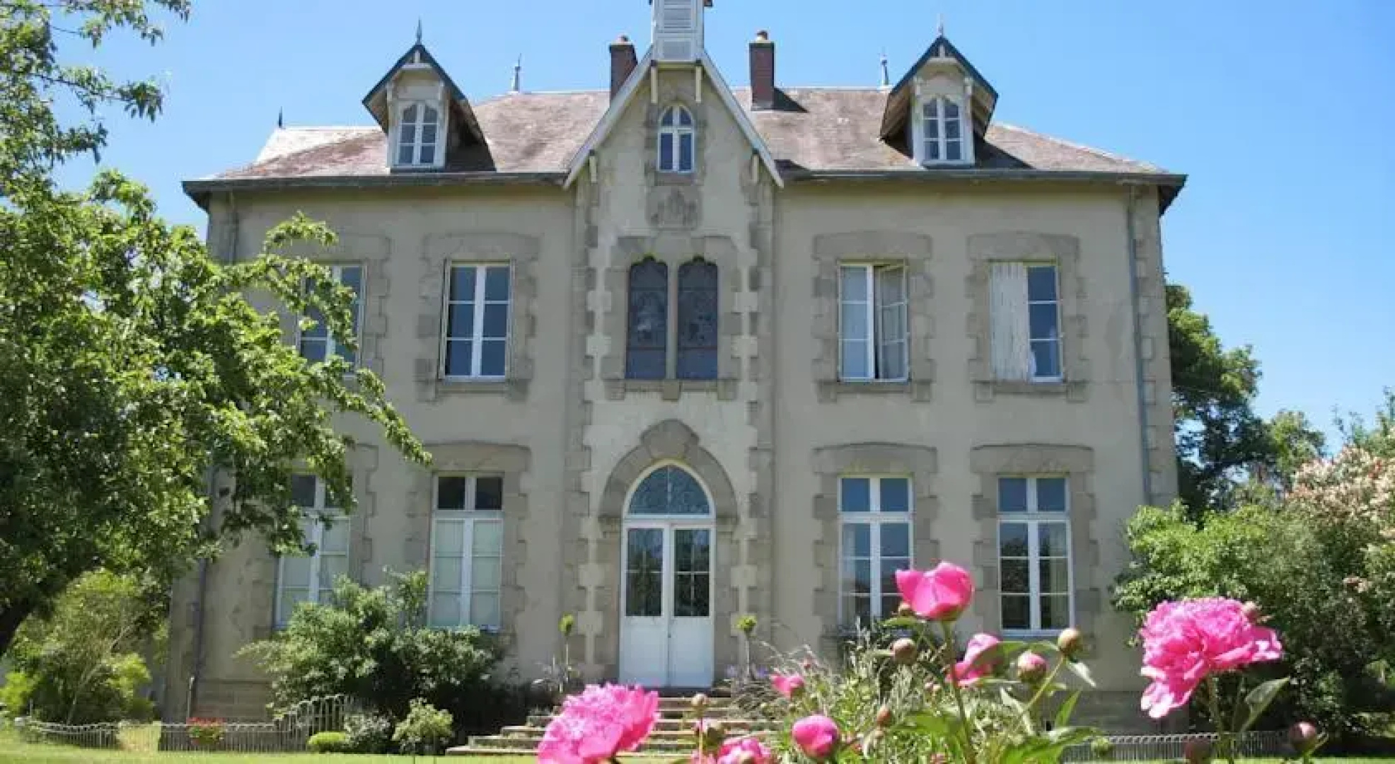 Villa Vallière Chambres & Table dHôtes