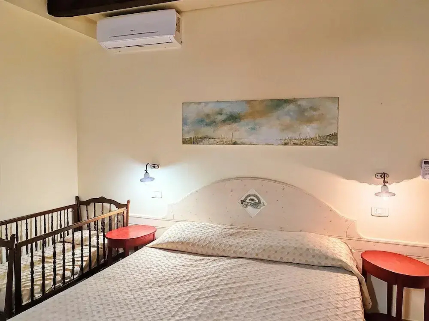 Farmhouse in Marche With Pool & Wine Tours