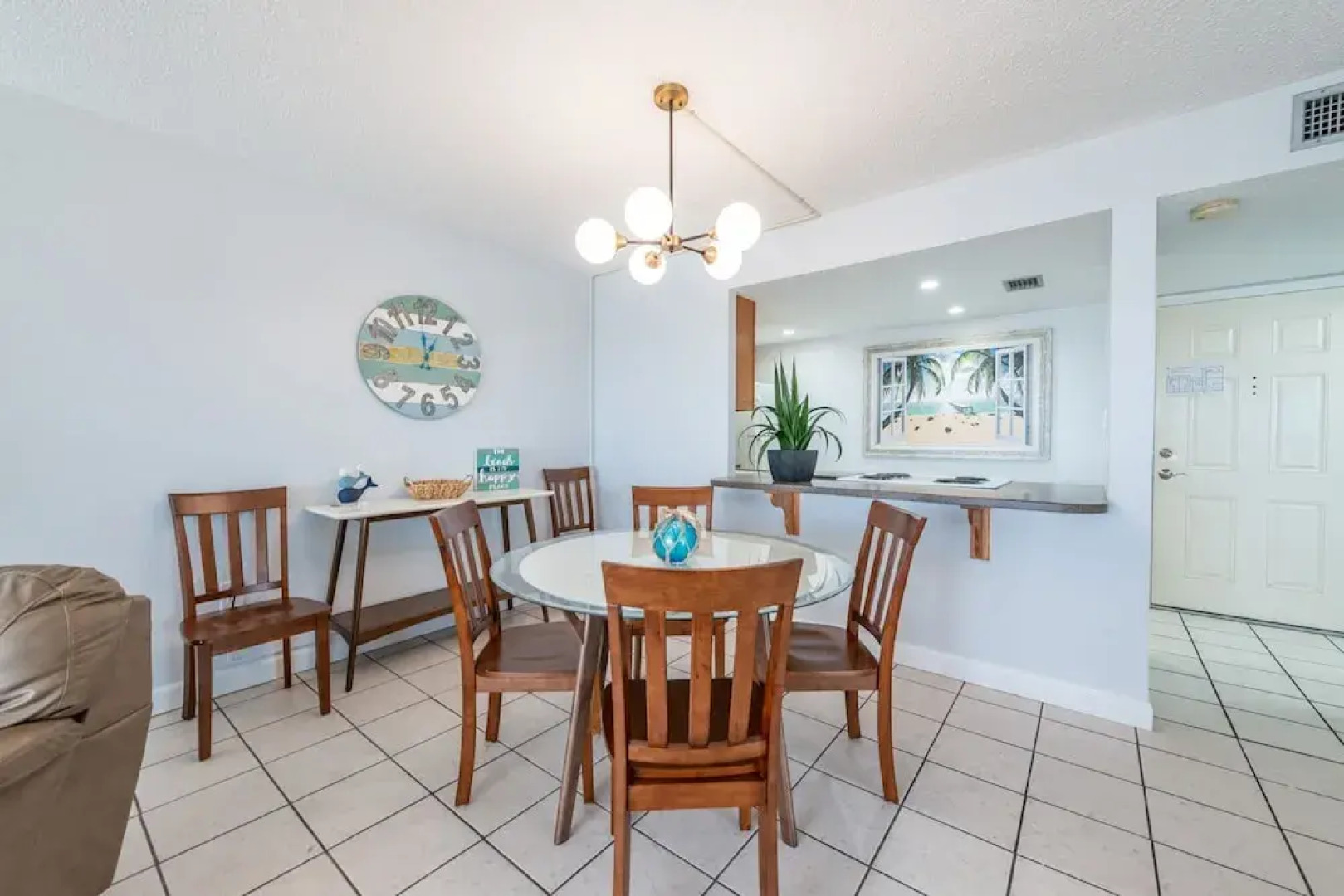 Chateau by the Sea - Happy Palm Stays