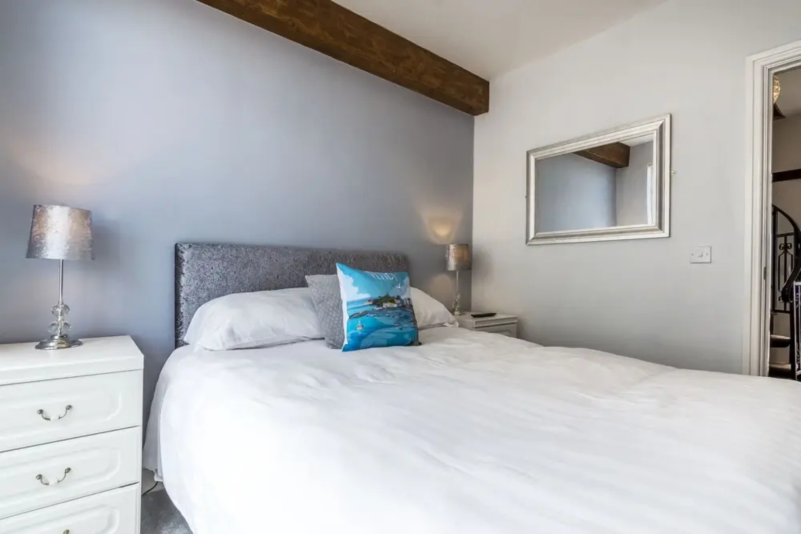 The Coach House- 3 Bedroom Holiday Home