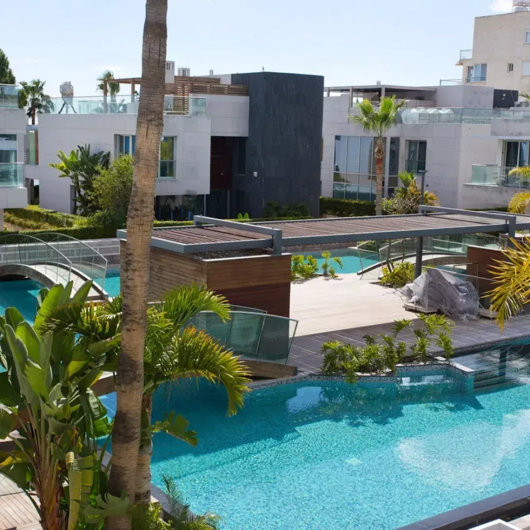 Opera Exclusive Studio