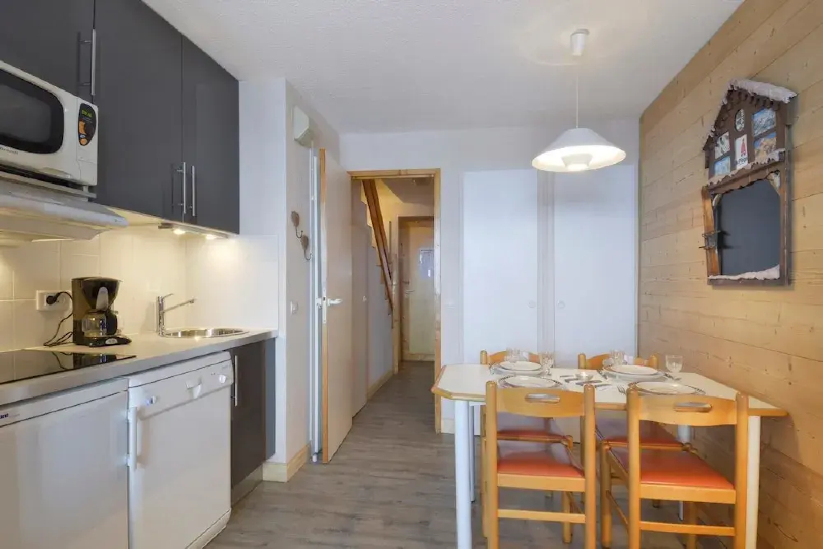 Belle Plagne Three-roomed Apartment for 5 People of 30mâ² on the Slopes Lc520