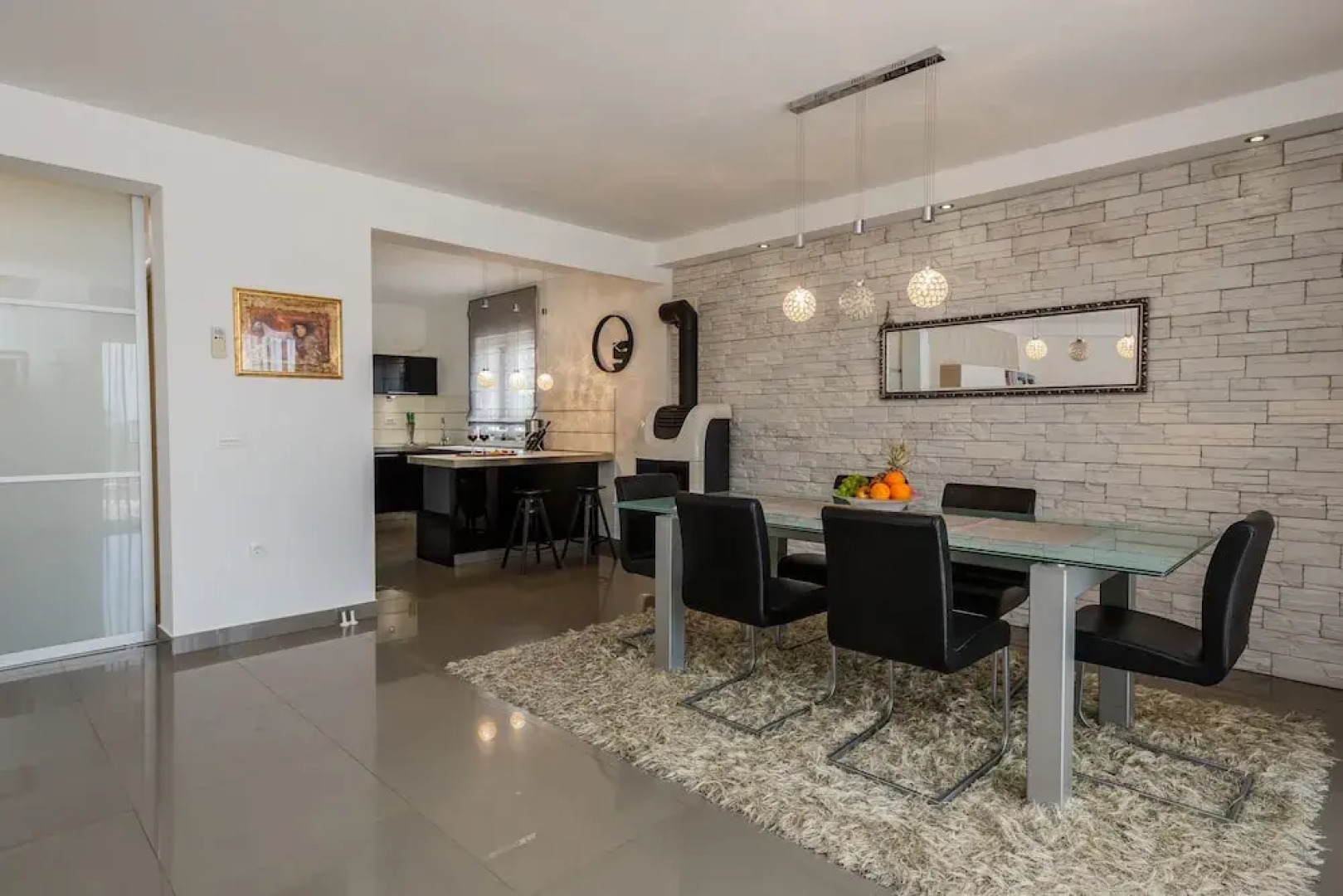 Luxury Secluded Villa w. Pool, Jacuzzi and Garden