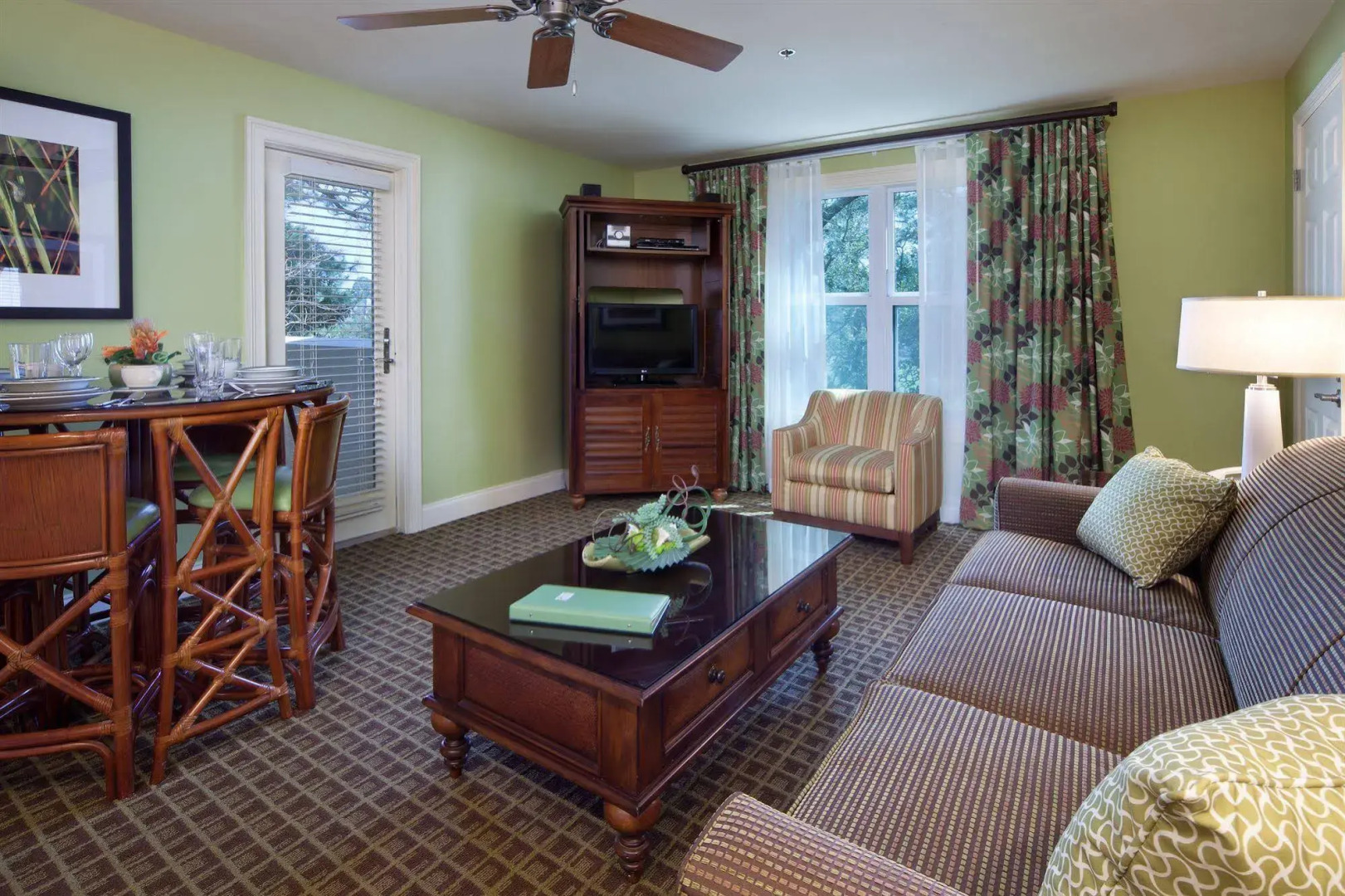 Holiday Inn Club Vacations At Bay Point Resort