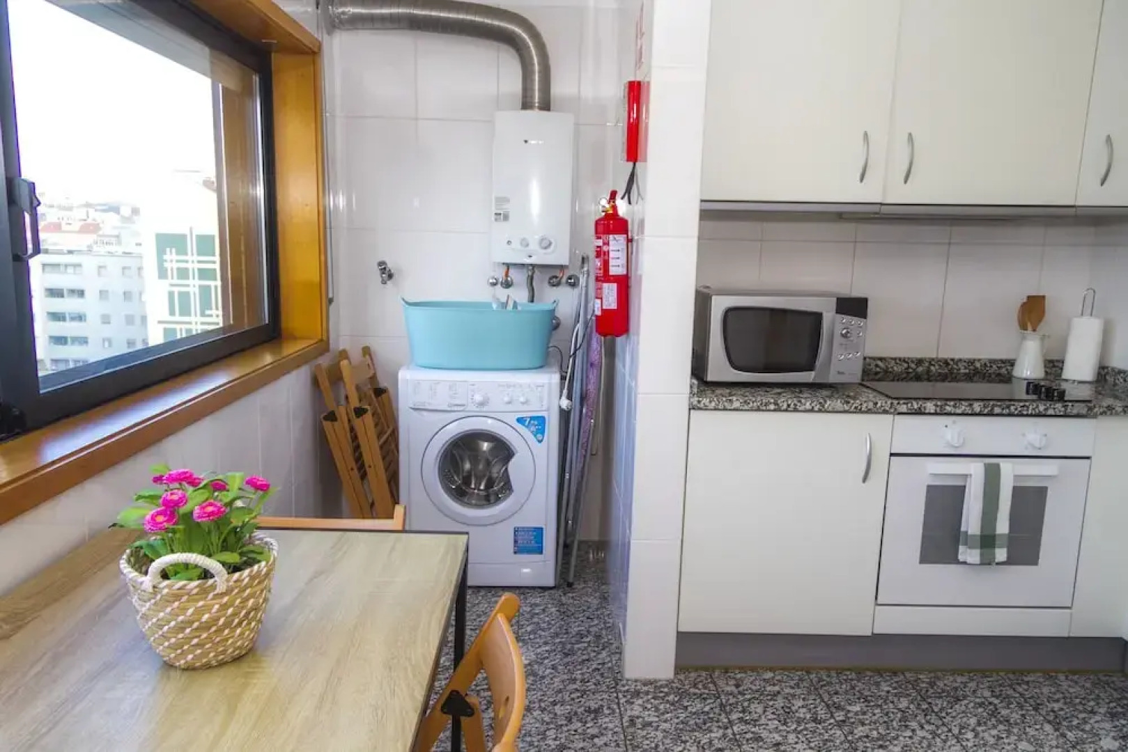 Liiiving in Matosinhos - City Beach Apartment