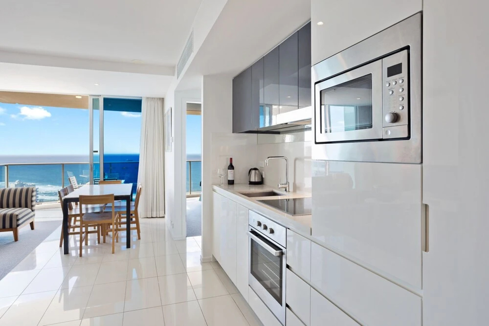 H Residences by Holiday Holiday