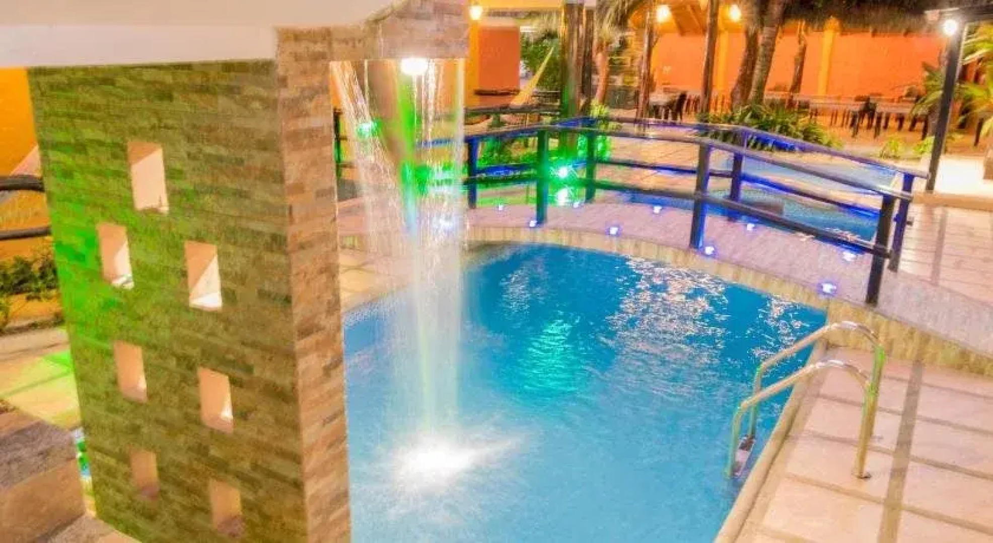 Los Balcones de Mompiche