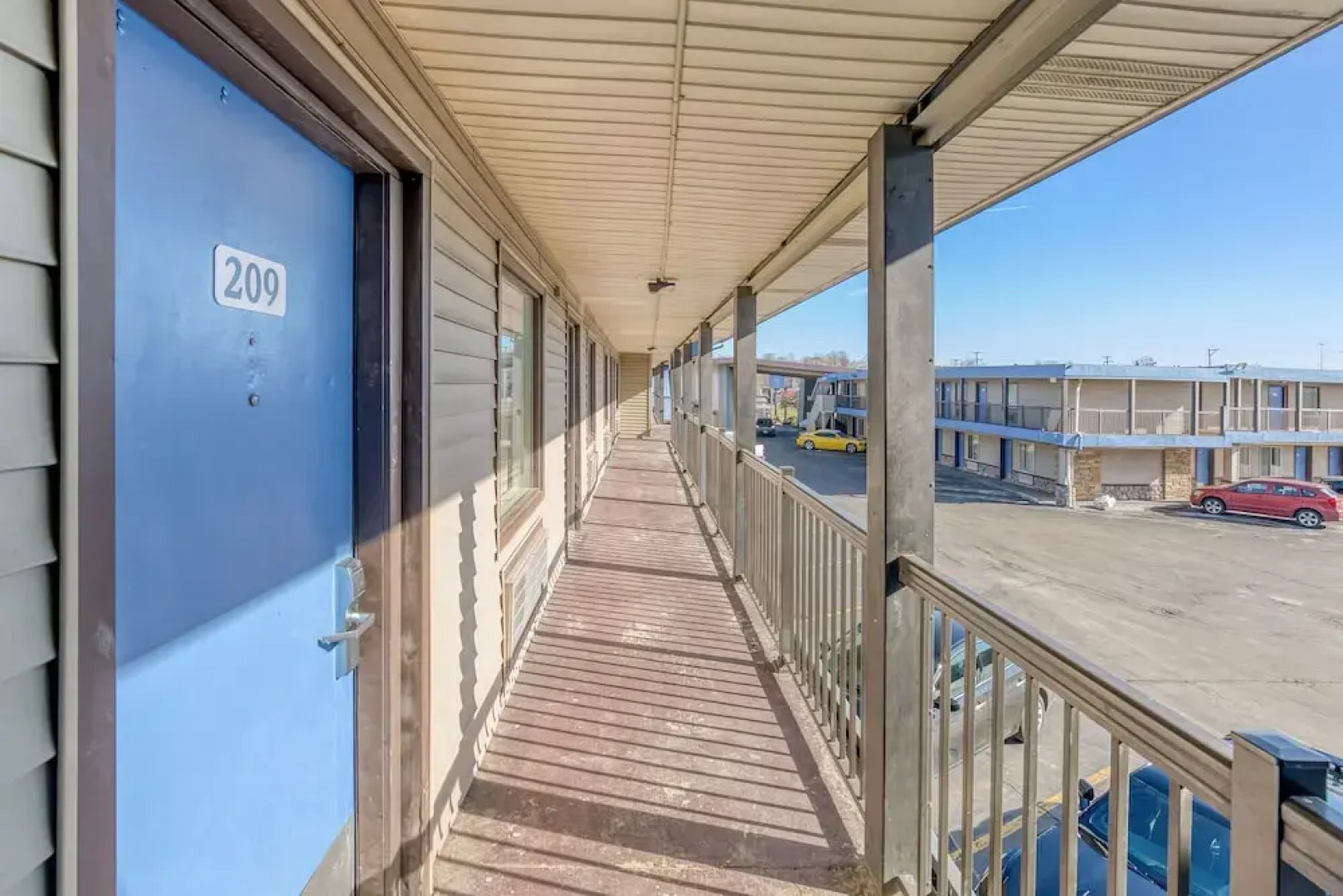 Super 8 - North Lima OH